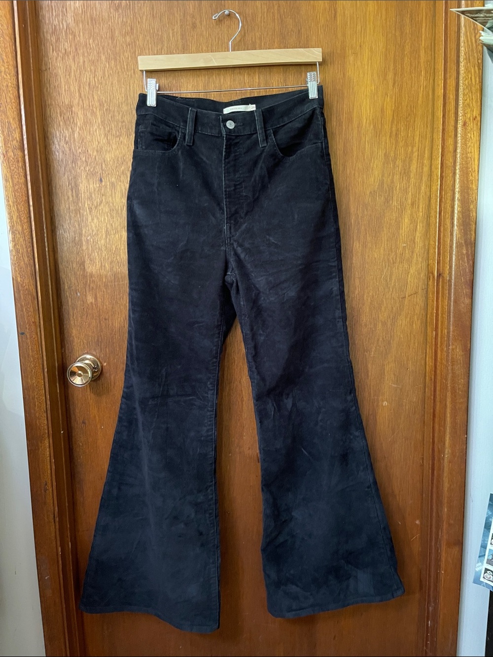 Levi’s Ribcage Bell corduroy pants jeans black 29 high waist
